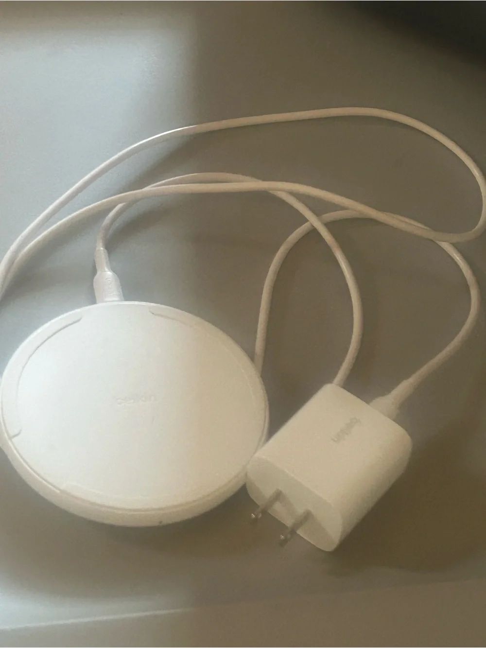 Belkin Boost Charge 10W Wireless Charging Pad WIA001 White with Cord USB-C